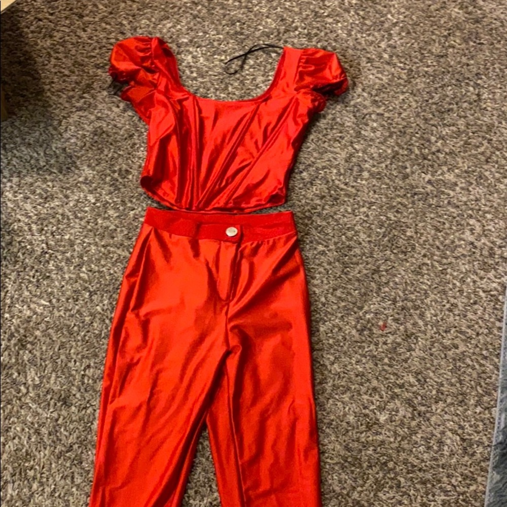 Red 2 piece pants set
